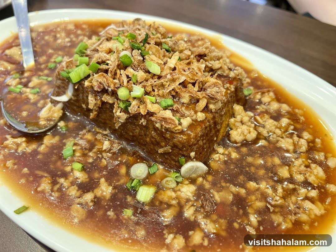 Braised Tofu with Minced Meat