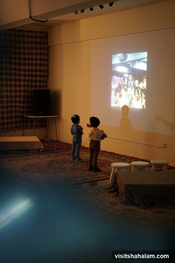 Children watching a projection