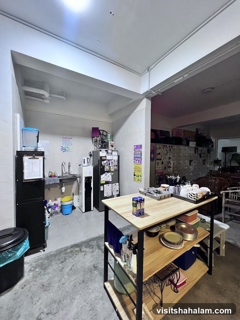 Kitchenette Area