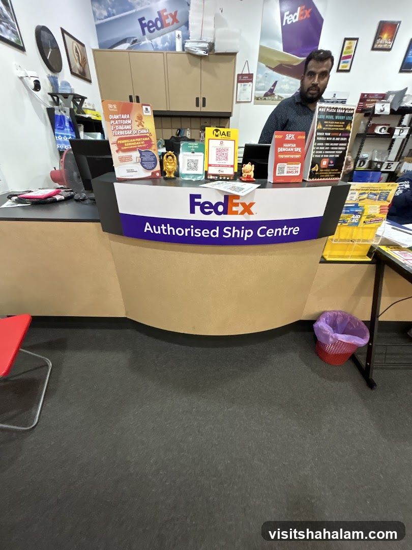 FedEx Authorized Ship Centre Counter