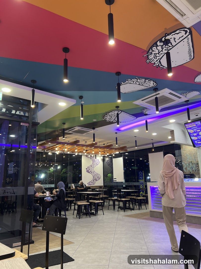 Taco Bell Interior
