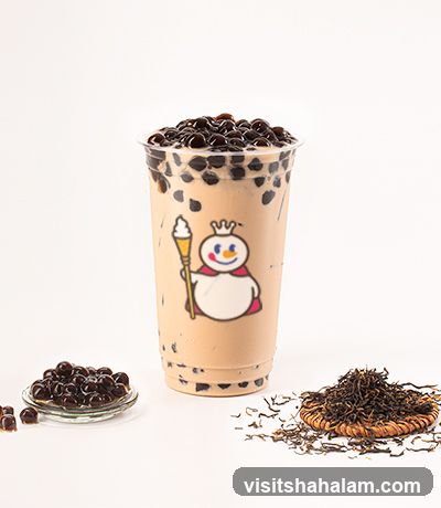 Bubble Tea with Tapioca Pearls and Tea Leaves