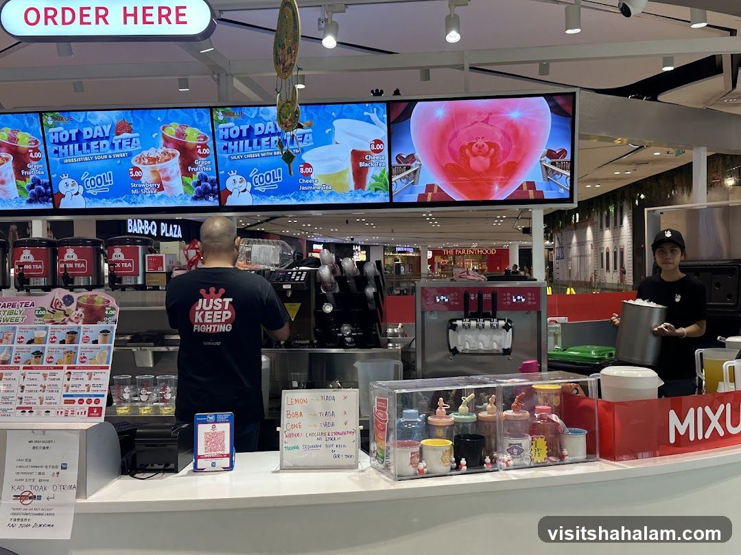 Bubble Tea Shop Counter