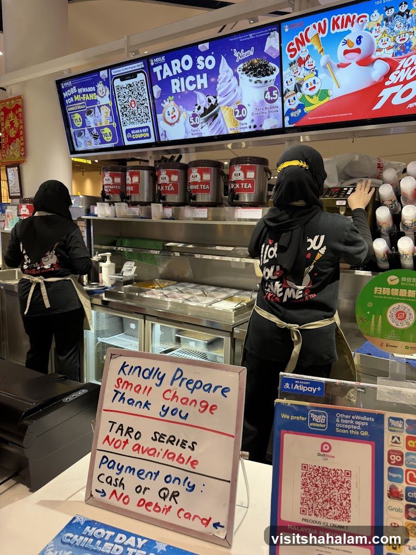 Dessert Shop Counter