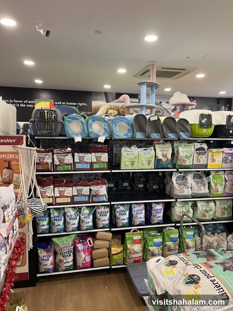 Pet Store Shelving