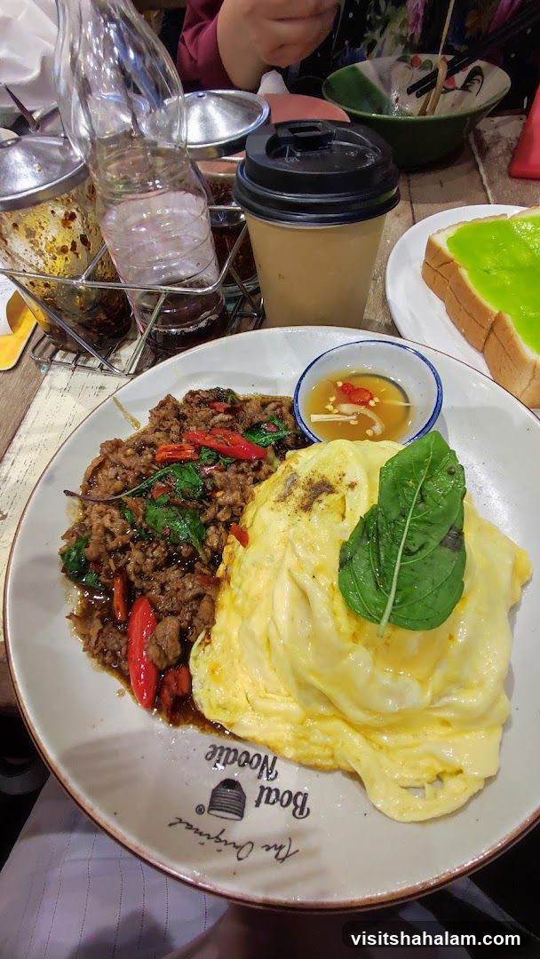 Thai Basil Stir-fry with Omelette and Toast