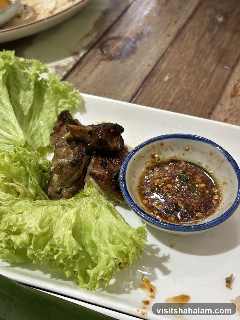 Grilled Meat with Lettuce and Dipping Sauce