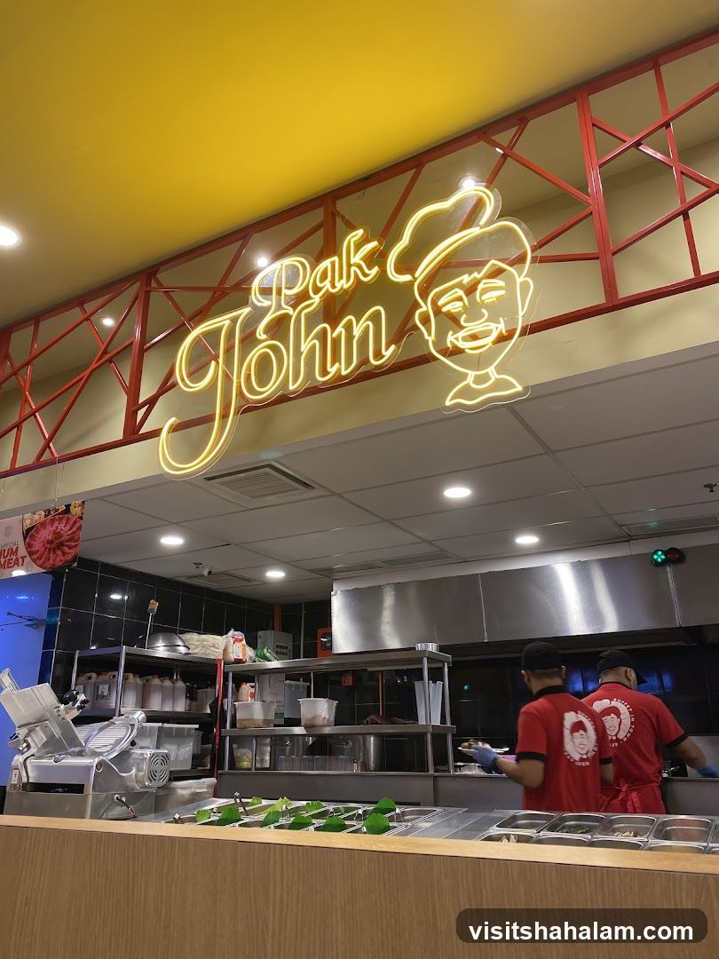 Pak John Restaurant Interior
