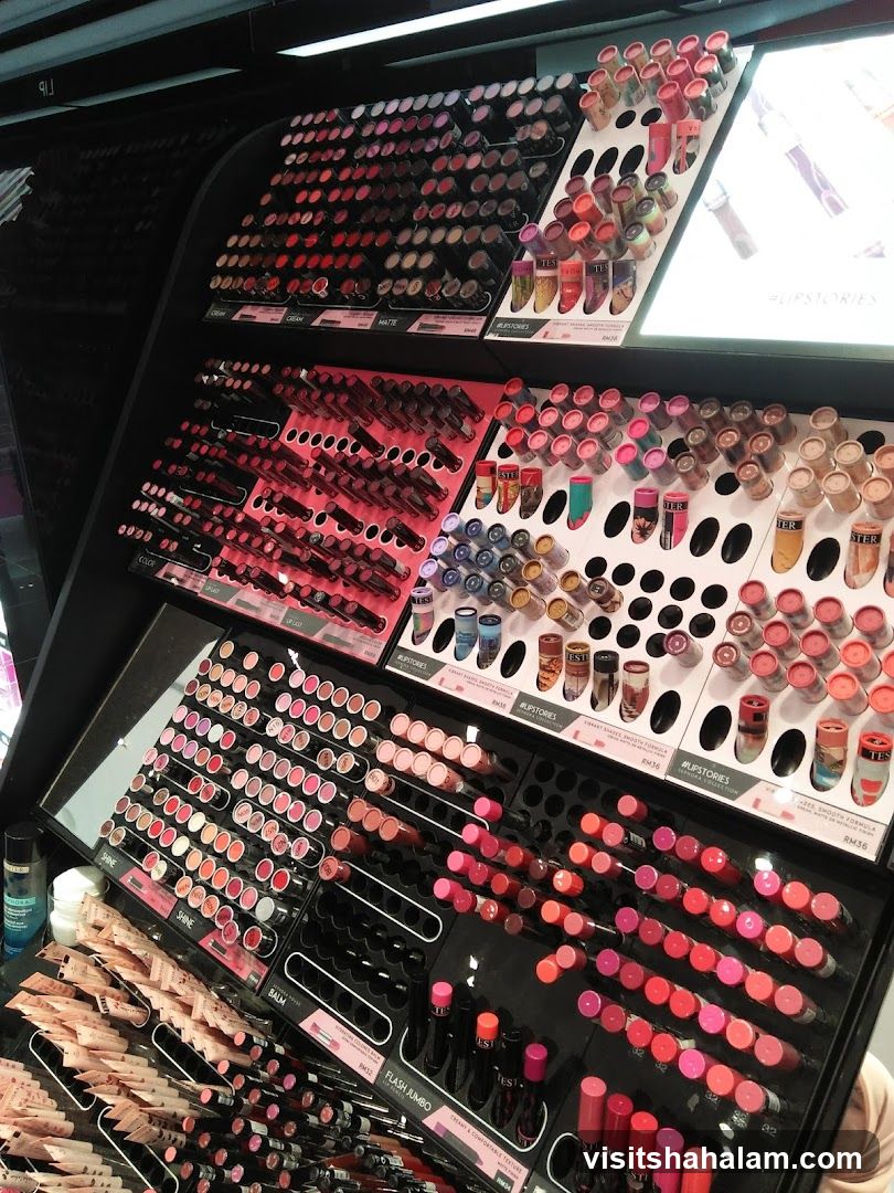 Lipstick Display