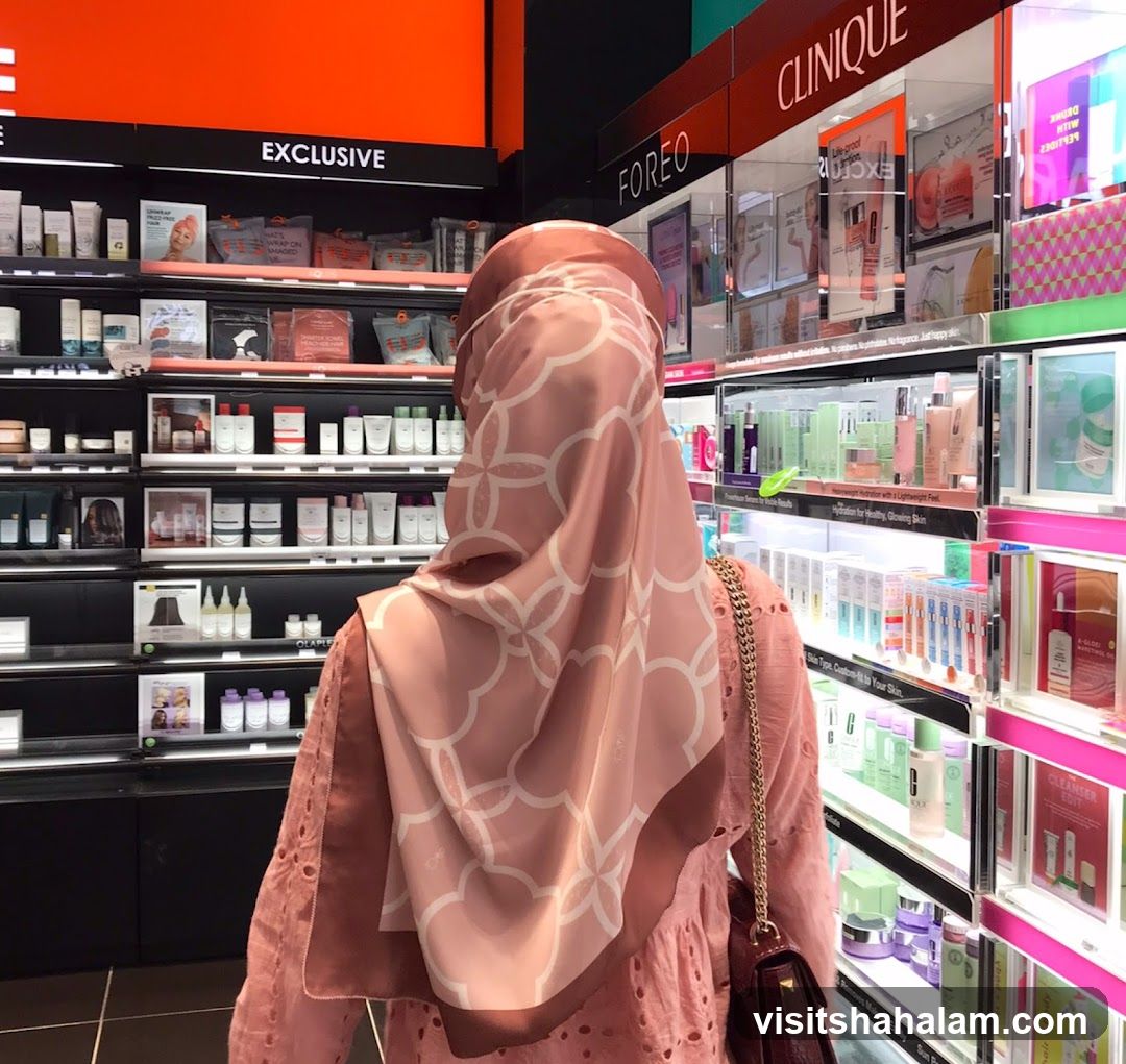 Cosmetics Store Aisles