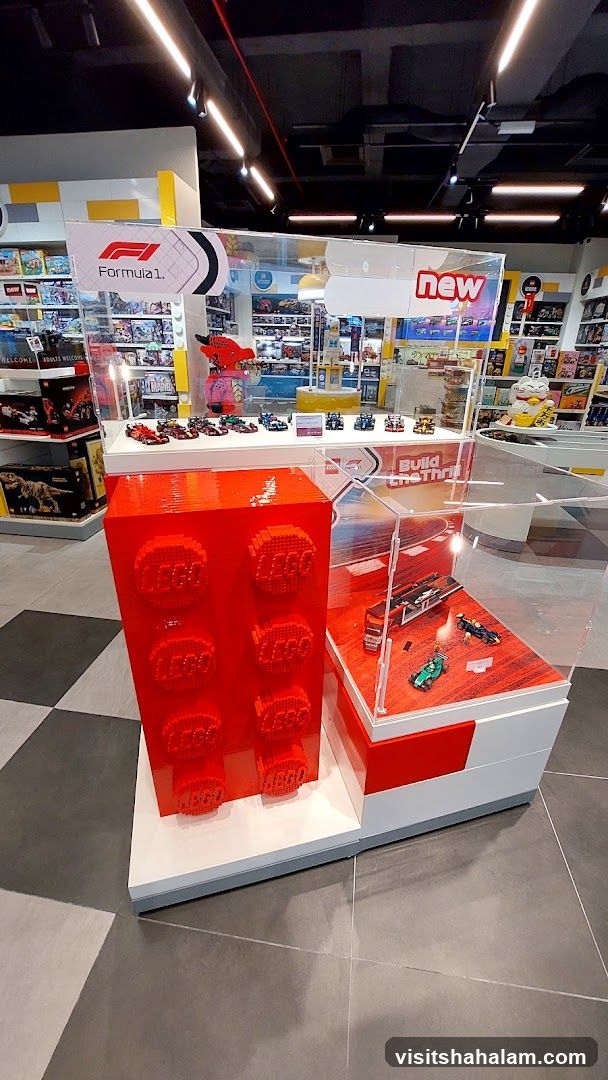 LEGO Display with Formula 1 Theme