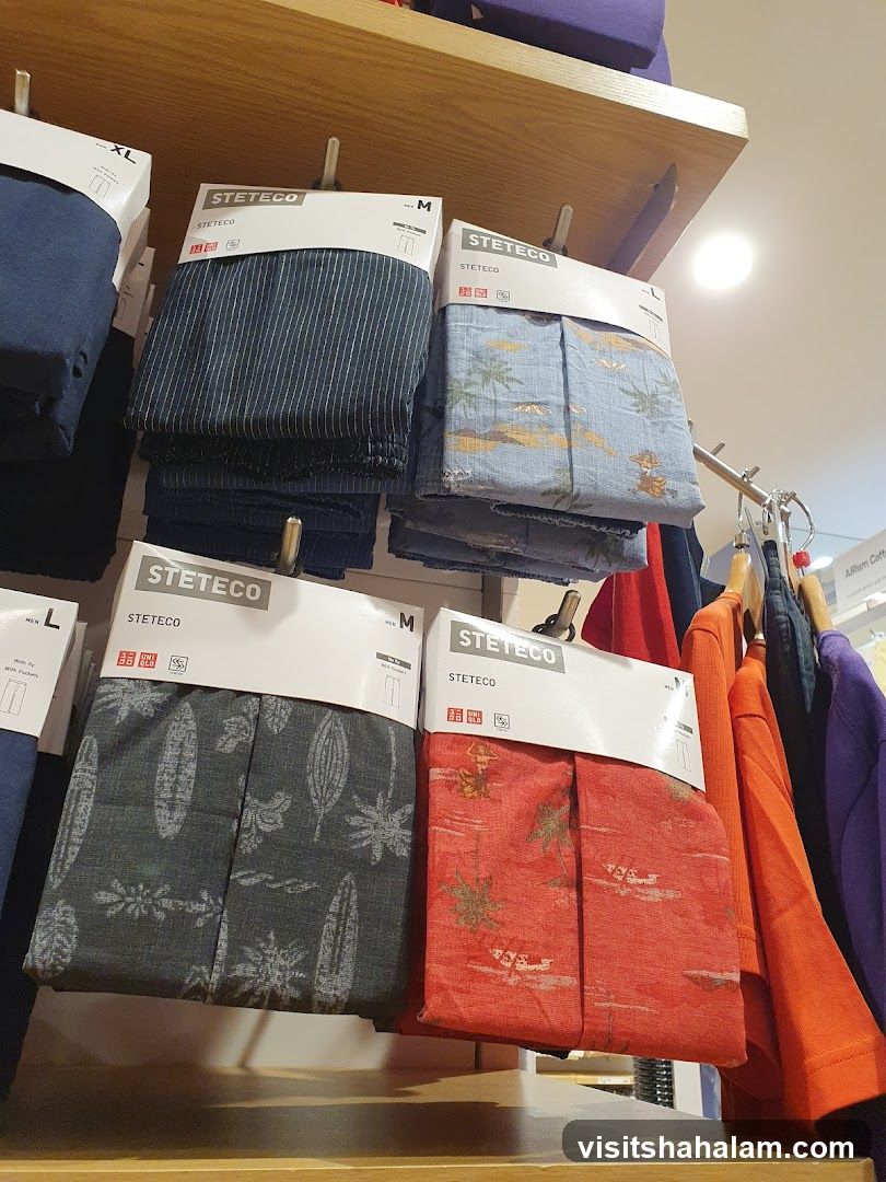 Underwear Display
