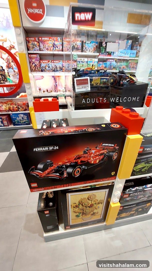 LEGO Store Display