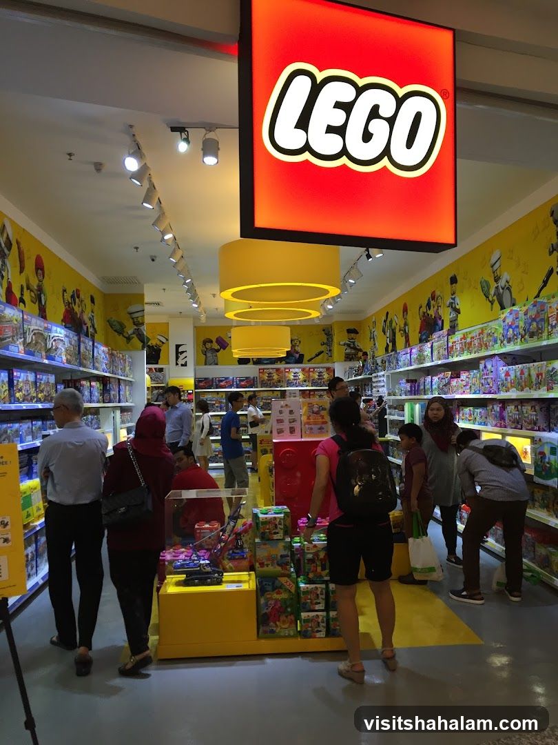 LEGO Store Interior