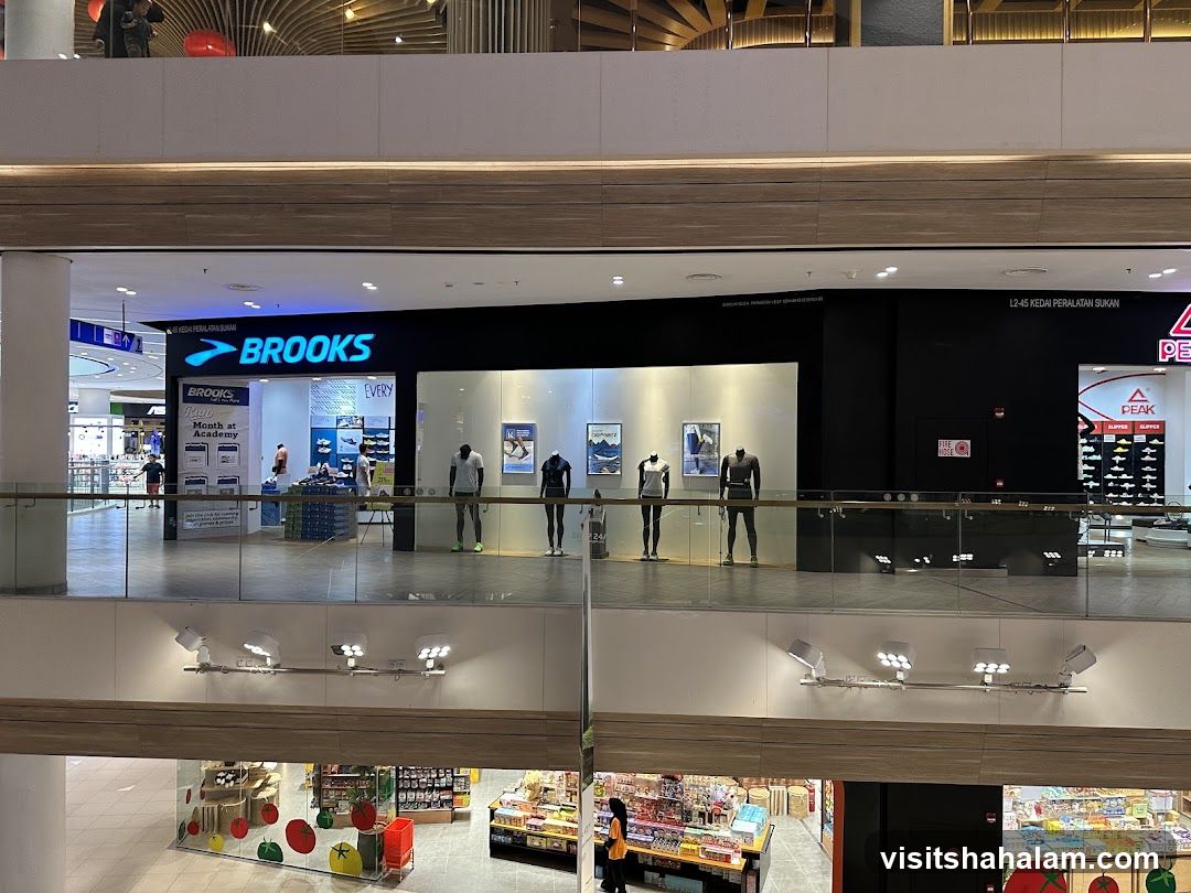 Brooks Storefront