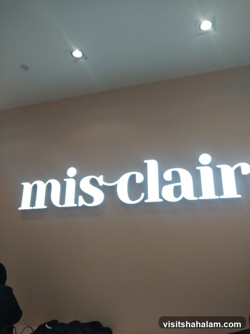 Mis Clair Sign