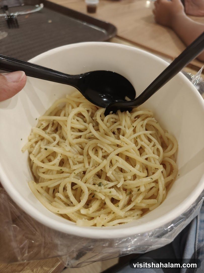 Spaghetti with Garlic and Herbs