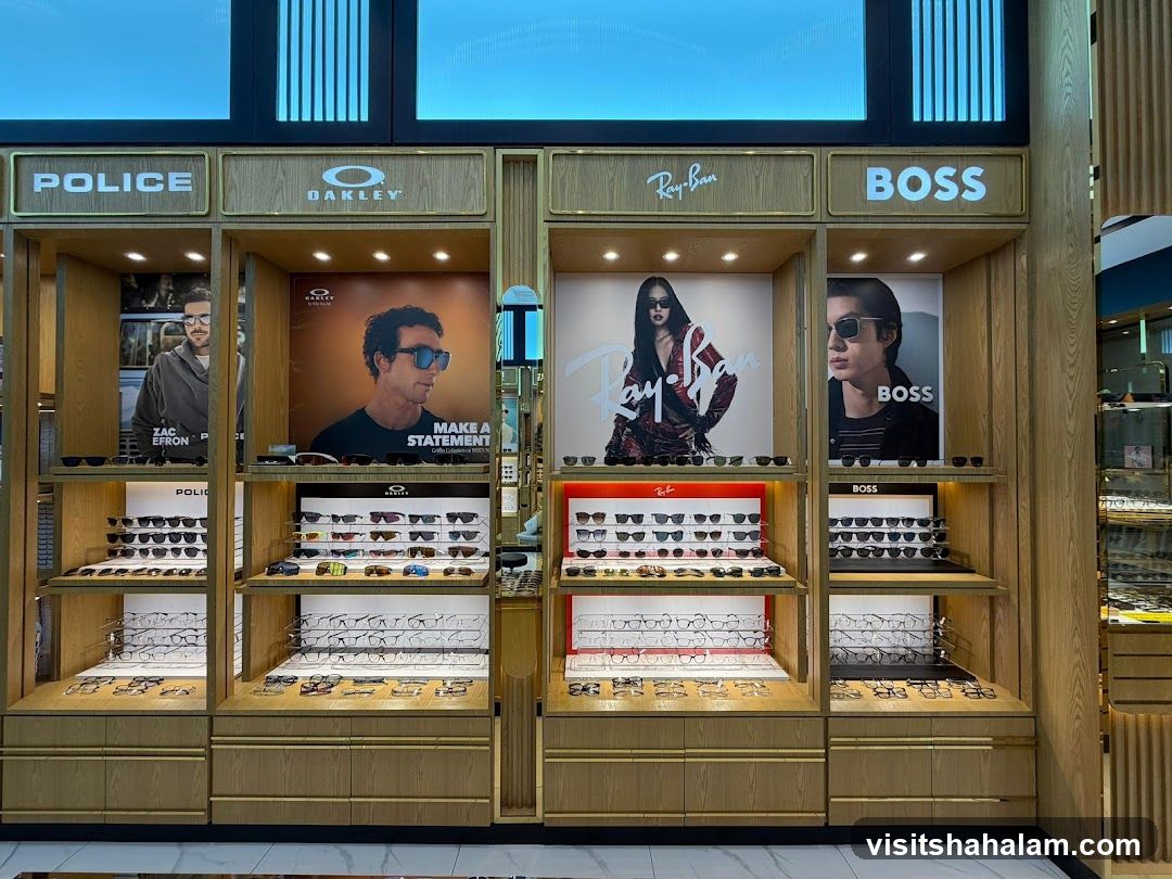 Eyewear Display