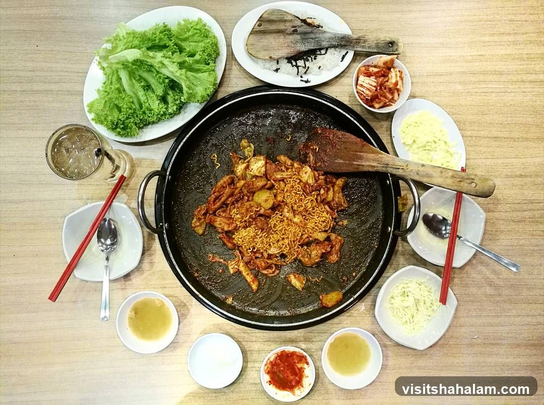 Korean Stir-Fry with Sides