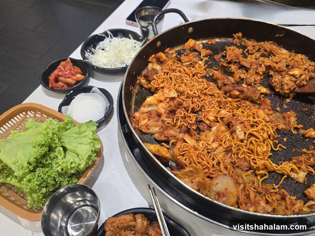 Korean Stir-Fry Dish