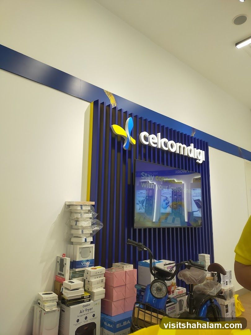 Celcom Digitel Store Display