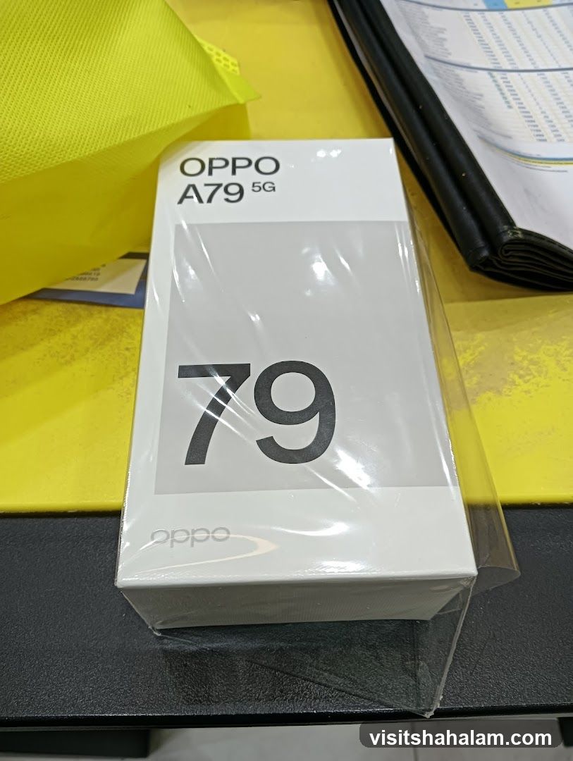 OPPO A79 5G Box