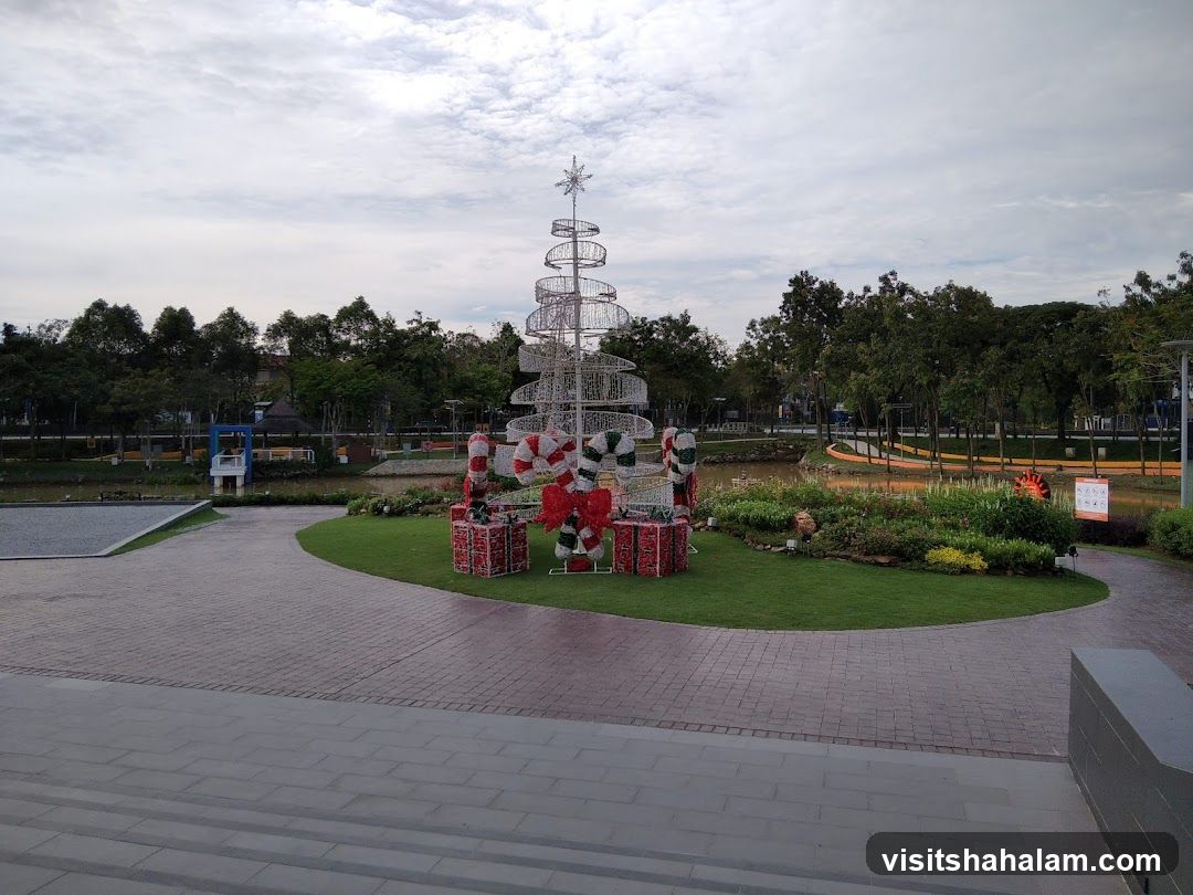 Outdoor Christmas Decorations