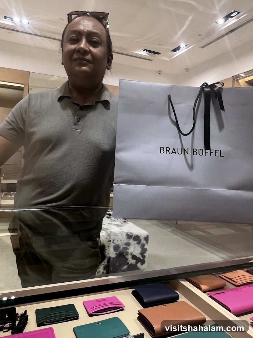 Man holding a shopping bag