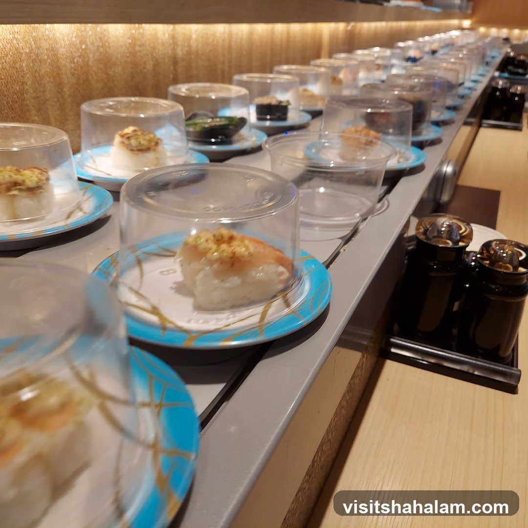 Conveyor Belt Sushi