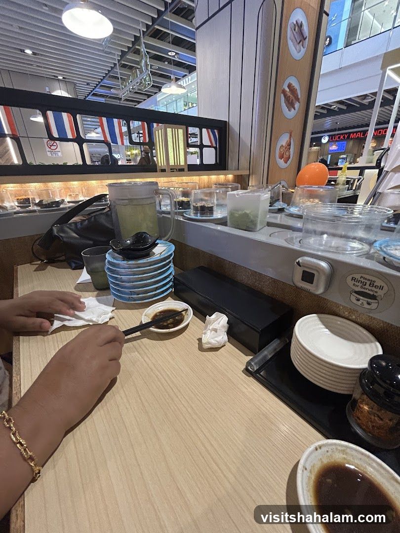 Sushi Restaurant Conveyor Belt