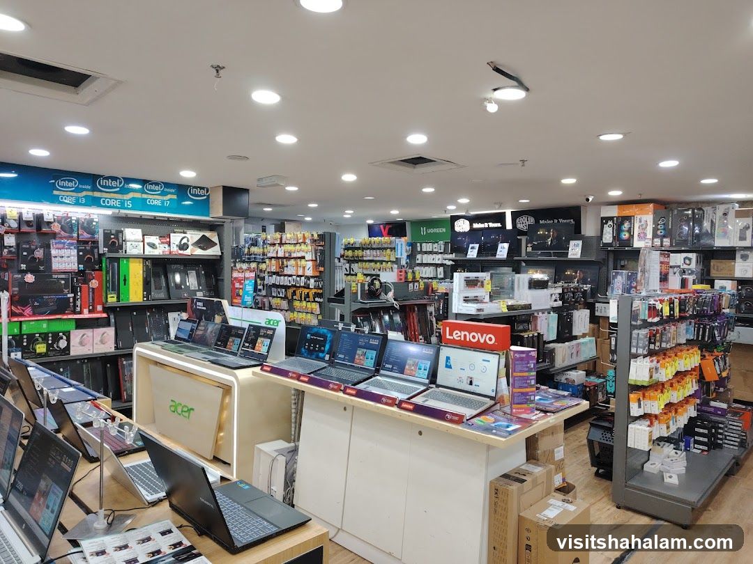 Electronics Store Display