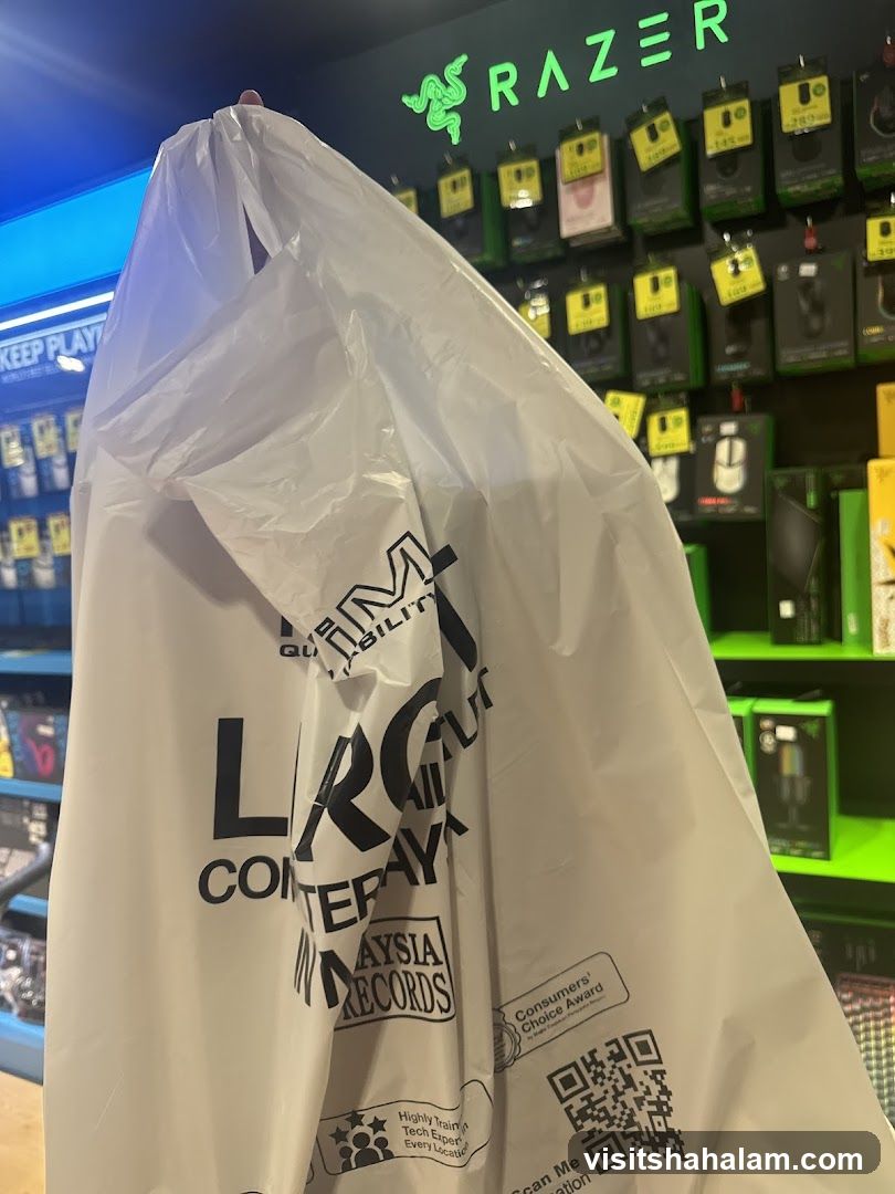 Shopping Bag with Razer Products