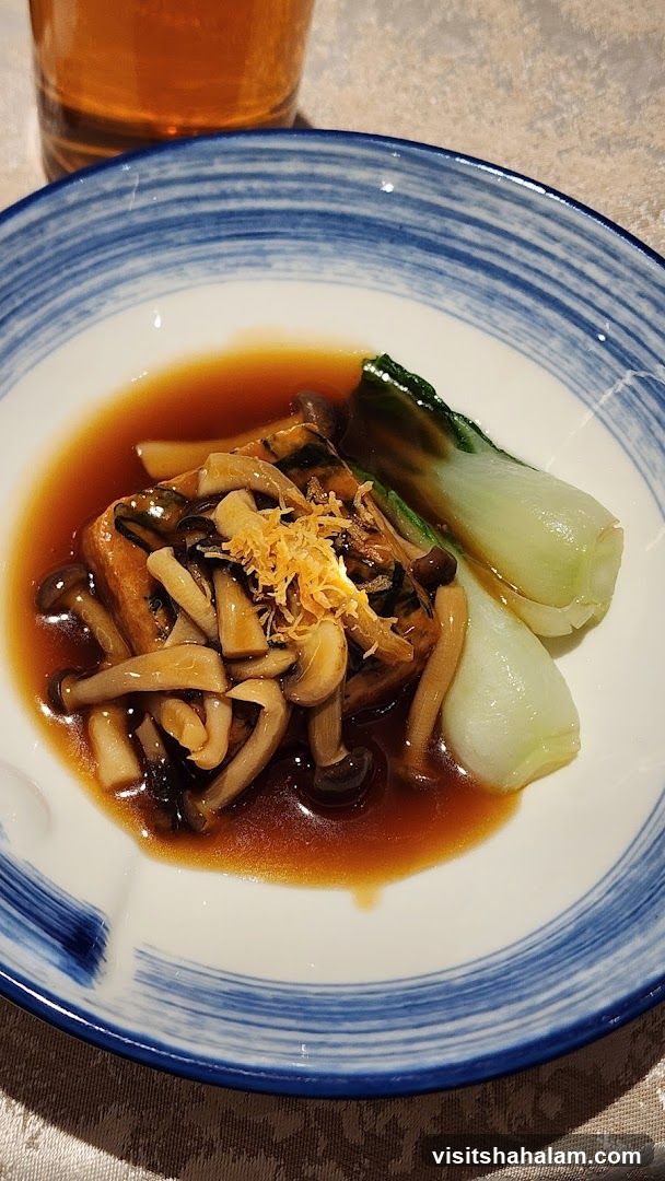 Mushroom and Bok Choy Dish