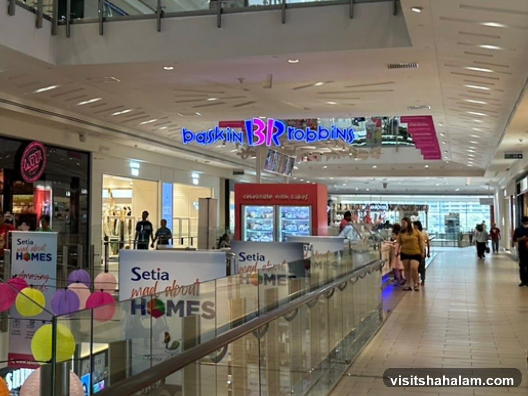 Baskin Robbins Storefront