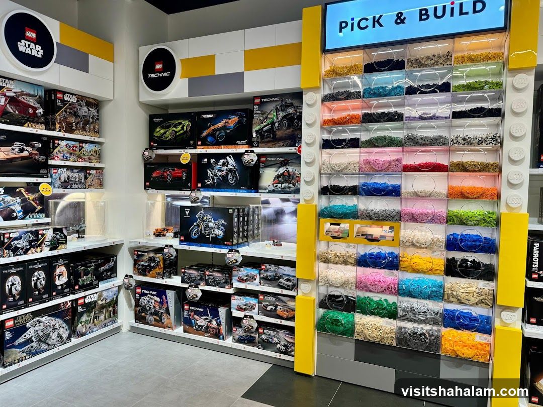 LEGO Store Display