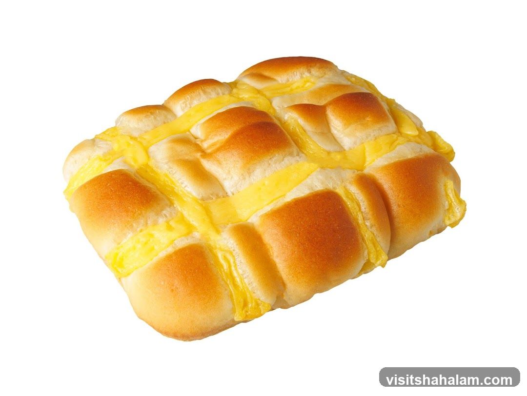 Sweet Bread with Cream Filling