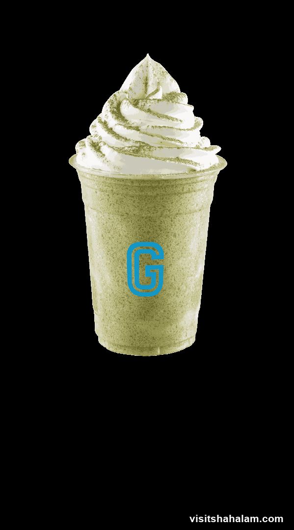 Green beverage with whipped cream