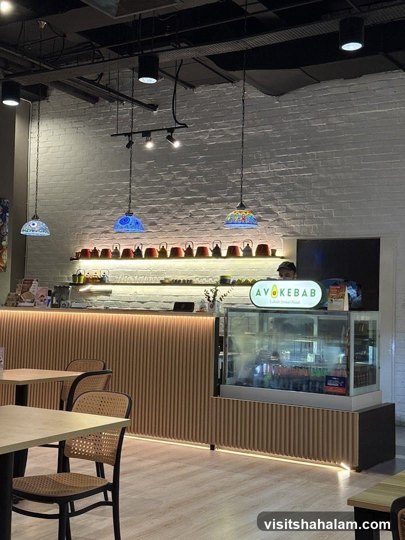 Avokebab Interior