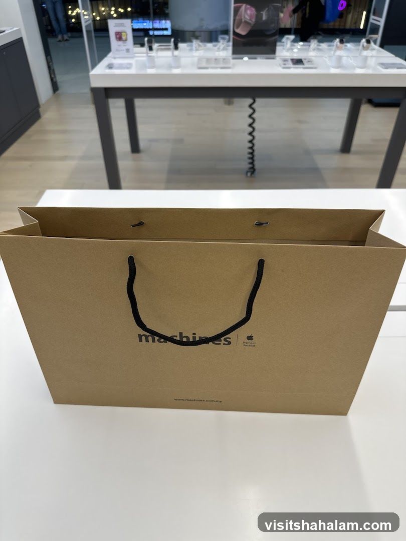 Paper shopping bag with store logo