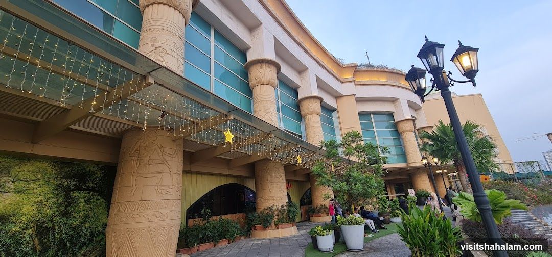 Outdoor seating area with Egyptian-themed architecture