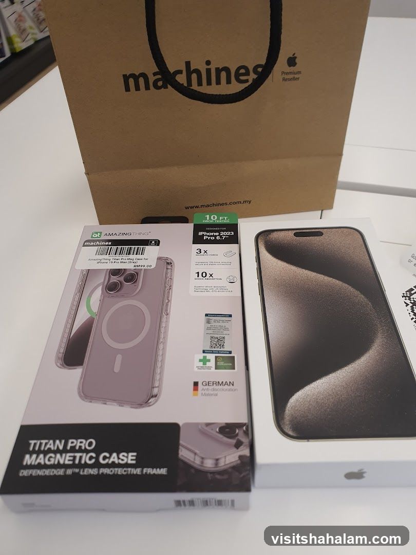 iPhone 15 Pro Case and iPhone Box