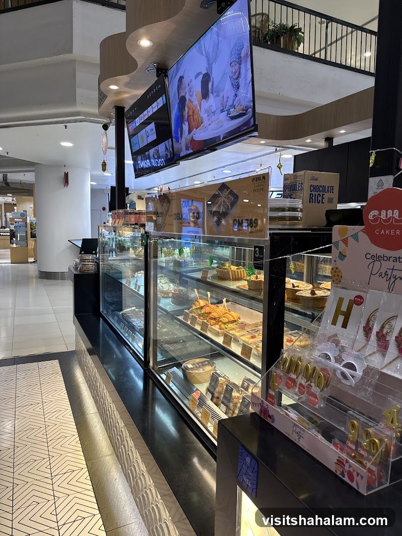 Cakes and Pastries Display