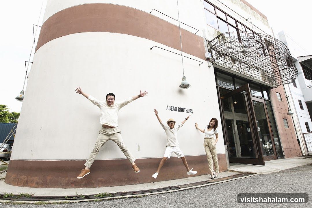 Kurtahs Studio