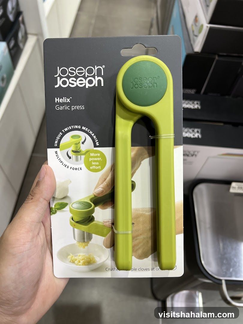 Joseph Joseph Helix Garlic Press