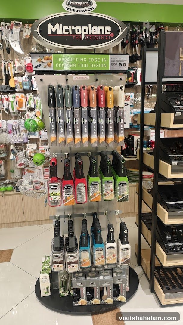 Microplane Kitchen Tools Display