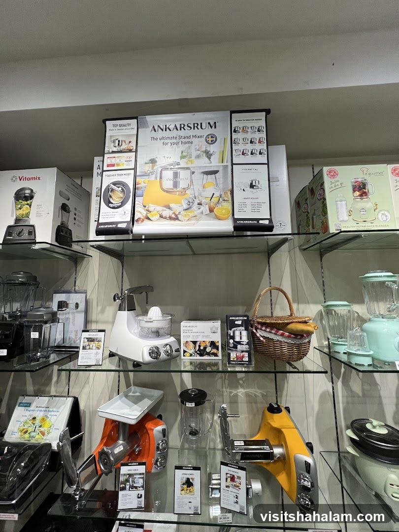 Kitchen Appliances Display