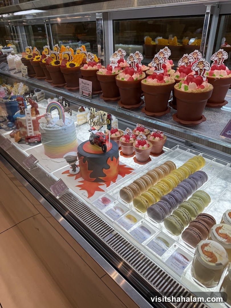 Dessert Display Case
