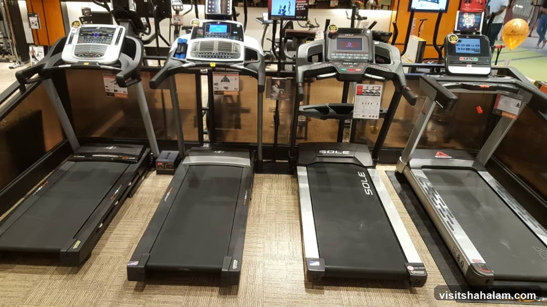 Treadmills on Display