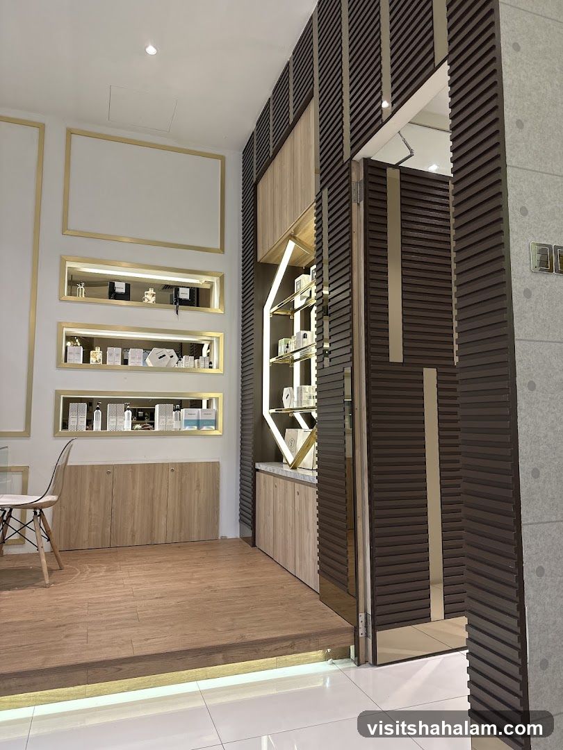 Cosmetics Display