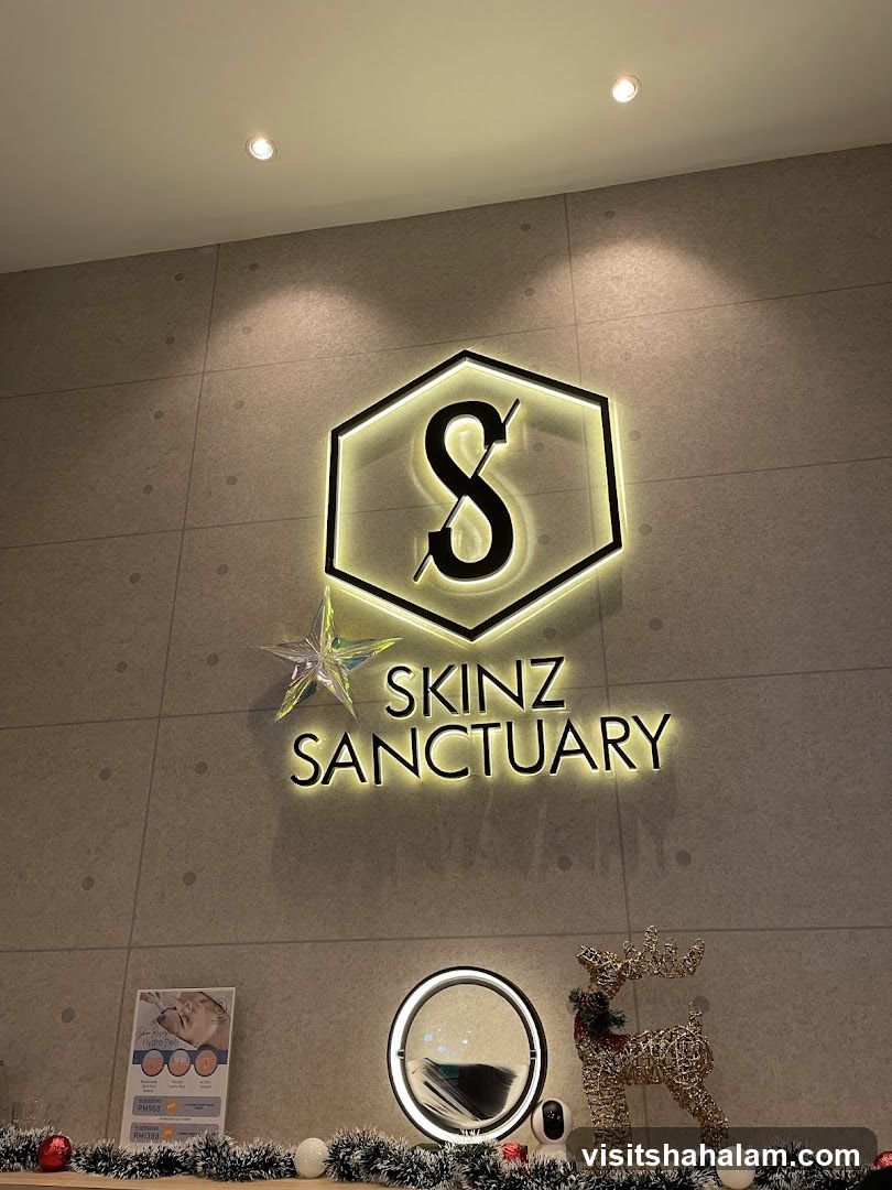 Skinz Sanctuary Logo and Decor